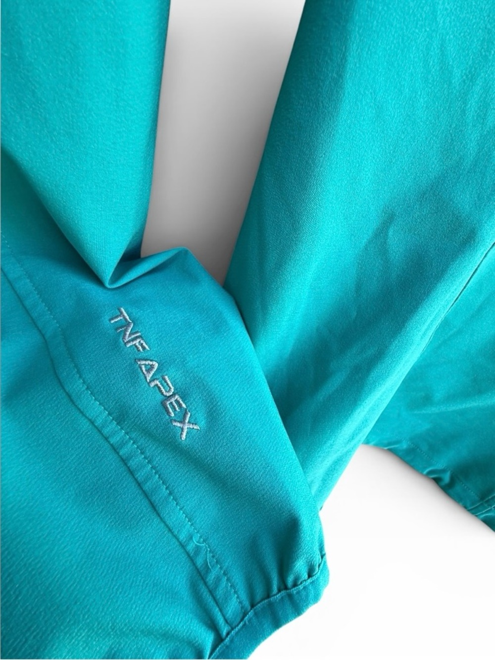 The North Face Women's TNF Apex 1/2 Zip Windbreaker Jacket Teal Green Medium - Picture 7 of 14